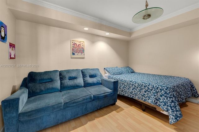 2000 Towerside Ter 308, Miami, FL 33138