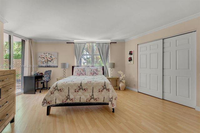 2000 Towerside Ter 308, Miami, FL 33138