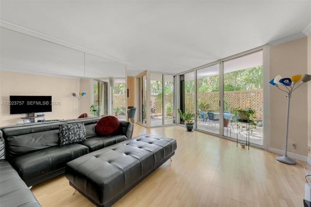 2000 Towerside Ter 308, Miami, FL 33138