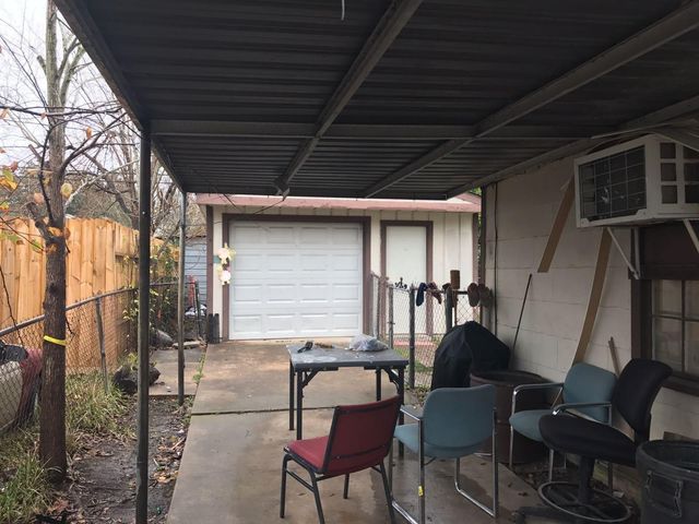 621 Kansas Street, Pasadena, TX 77506