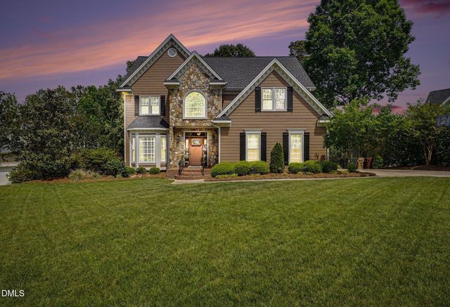 207 Cherry Laurel Drive, Clayton, NC 27527