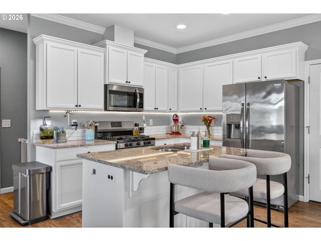 2363 Se 17TH Aly, Gresham, OR 97080