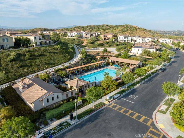 28645 Jardineras Drive, Valencia, CA 91354