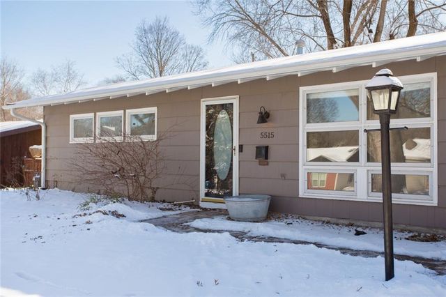 5515 W 78th Terrace, Prairie Village, KS 66208