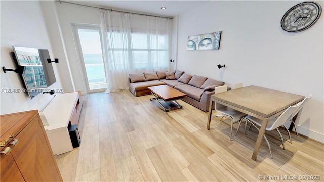 3725 S Ocean Drive PH14, Hollywood, FL 33019