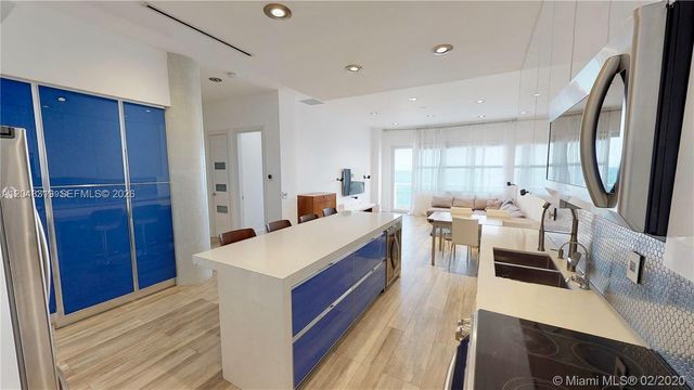 3725 S Ocean Drive PH14, Hollywood, FL 33019