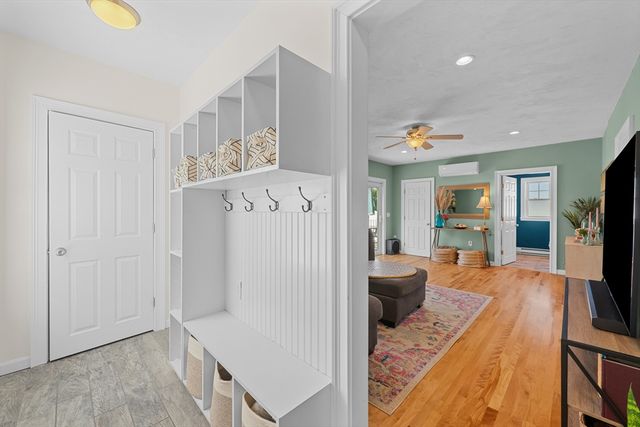 16 Windemere Road, Worcester, MA 01602