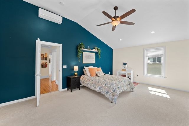 16 Windemere Road, Worcester, MA 01602