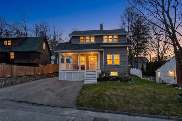 16 Windemere Road, Worcester, MA 01602