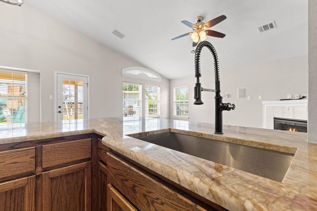 17907 Quitman Mountain WAY, Round Rock, TX 78664