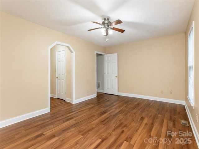 30 Collenwood Road, Arden, NC 28704