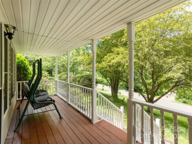 30 Collenwood Road, Arden, NC 28704