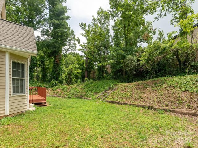 30 Collenwood Road, Arden, NC 28704