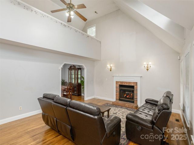 30 Collenwood Road, Arden, NC 28704