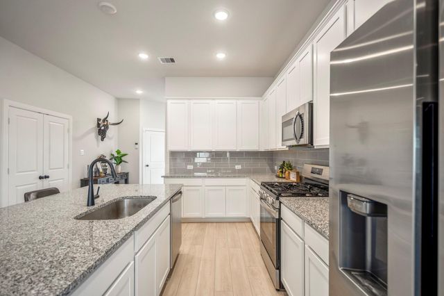 16338 Rock Hollow Bend Lane, Hockley, TX 77447