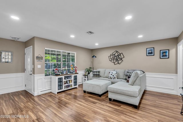 35C Cambridge Court, Lakewood, NJ 08701