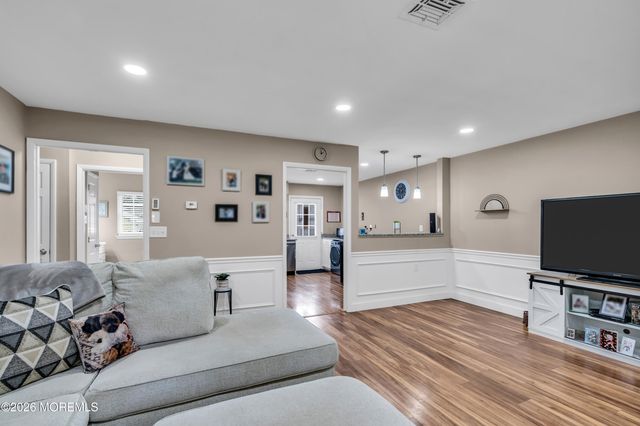 35C Cambridge Court, Lakewood, NJ 08701