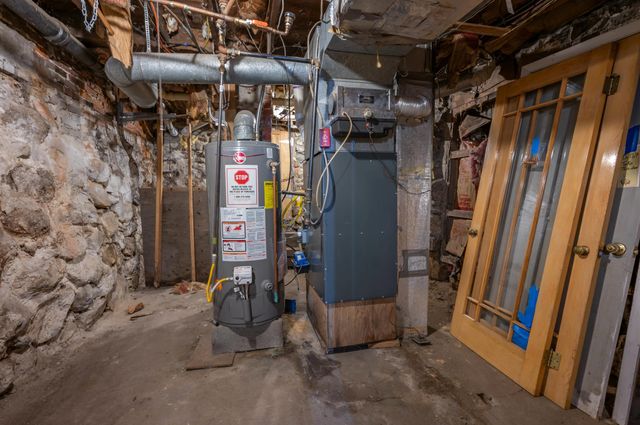 459 Central Street, Manchester, NH 03103