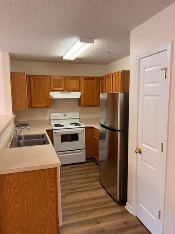 240 Swaying Pine Court, Crestview, FL 32539