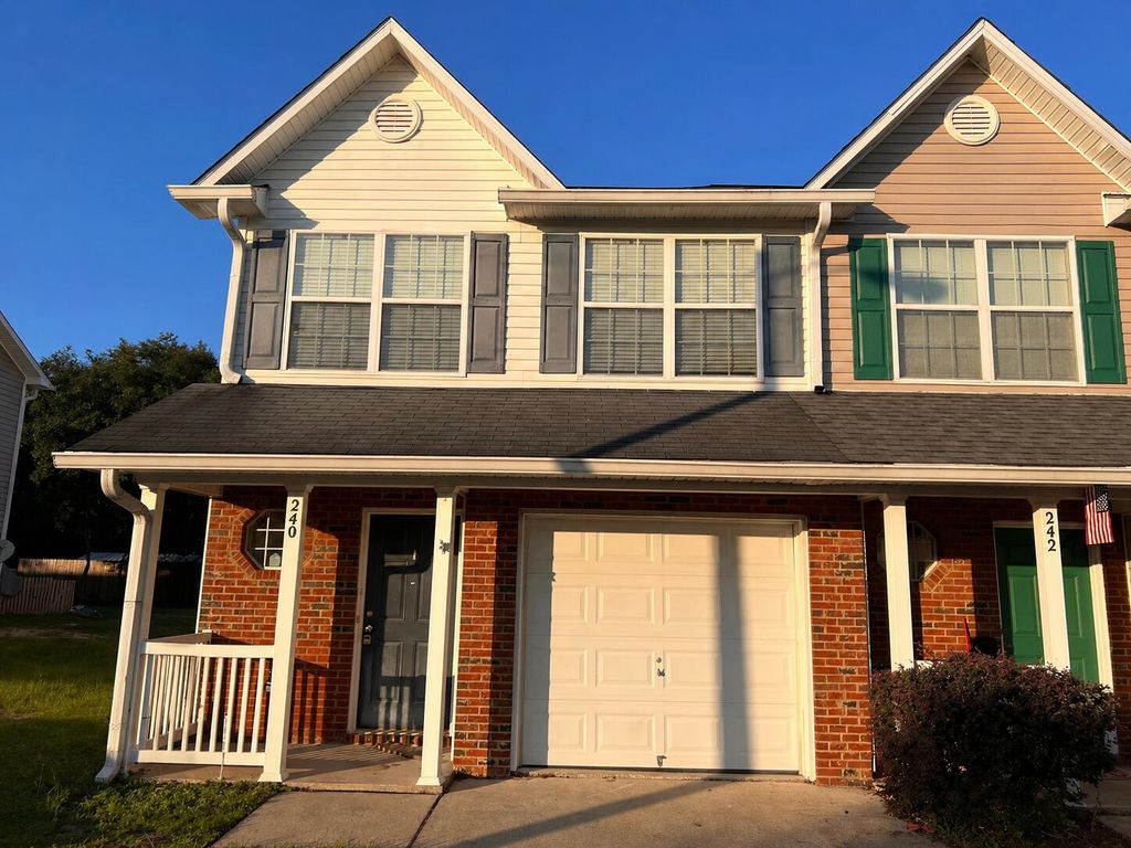 240 Swaying Pine Court, Crestview, FL 32539