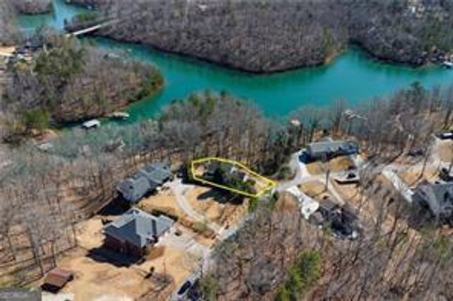 5997 Warpath Road, Flowery Branch, GA 30542