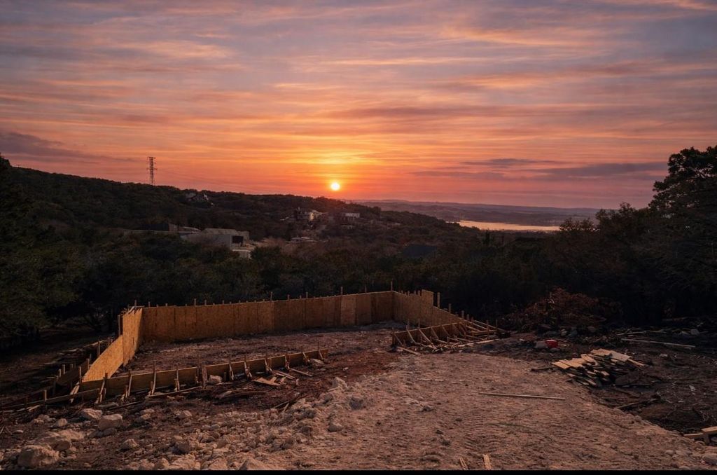 21009 Post Oak DR, Lago Vista, TX 78645