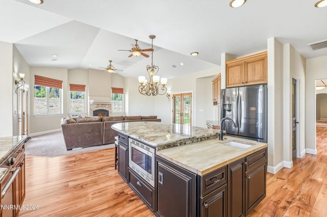 227 S Earlham Court, Reno, NV 89511
