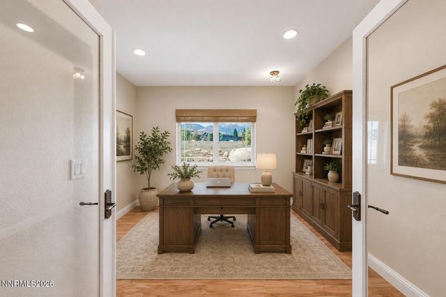 227 S Earlham Court, Reno, NV 89511