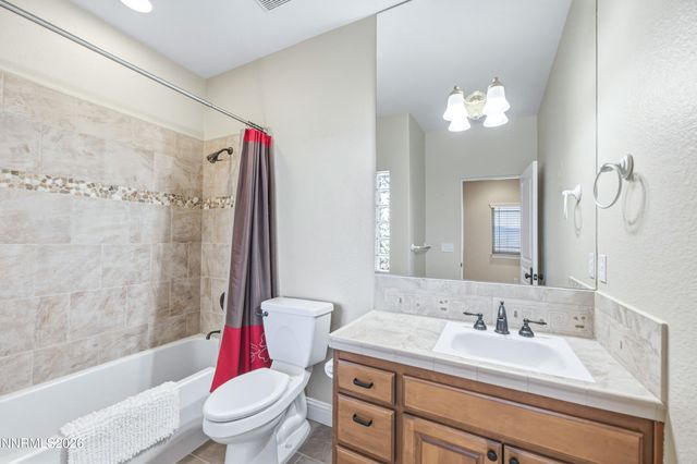 227 S Earlham Court, Reno, NV 89511
