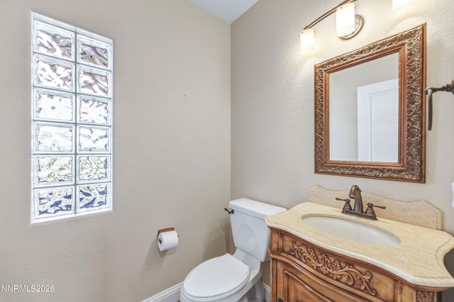 227 S Earlham Court, Reno, NV 89511