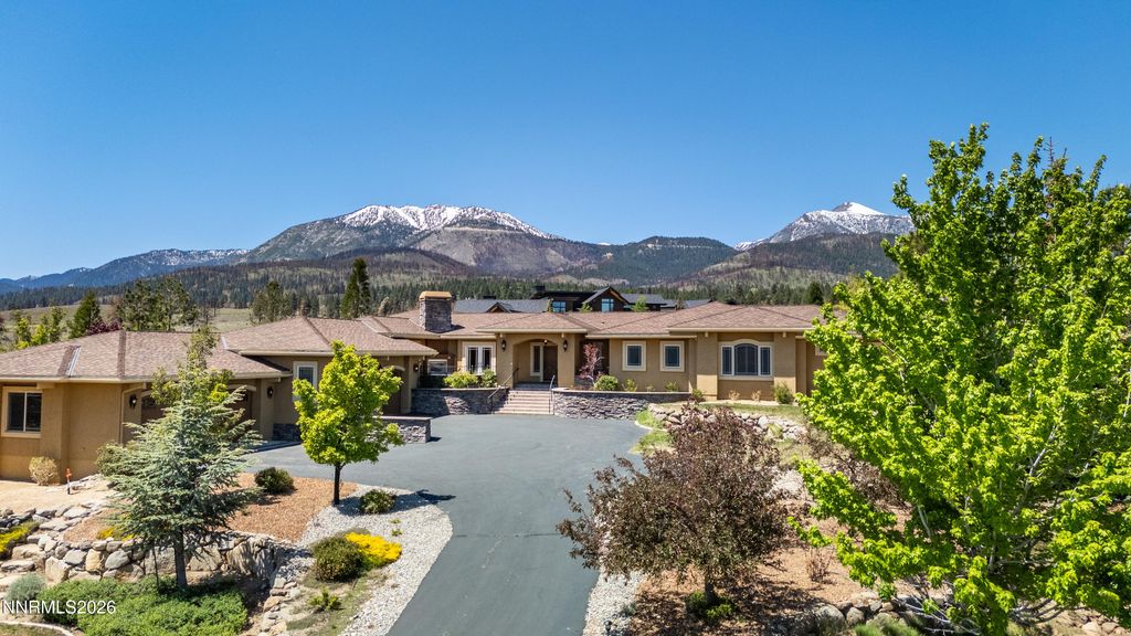 227 S Earlham Court, Reno, NV 89511