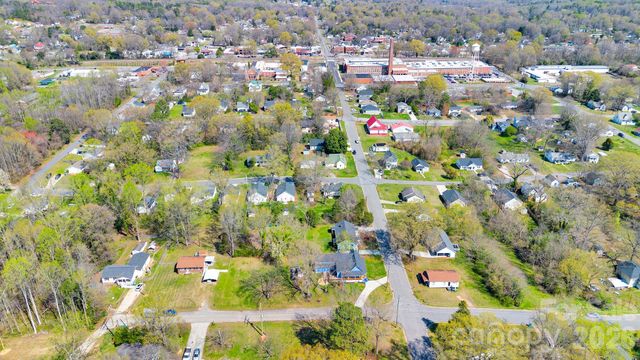 512 S 12th Street, Bessemer City, NC 28016