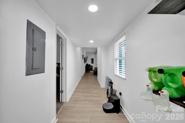 512 S 12th Street, Bessemer City, NC 28016