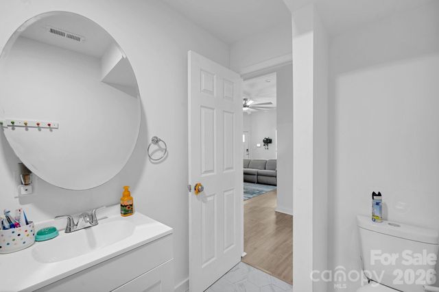 512 S 12th Street, Bessemer City, NC 28016