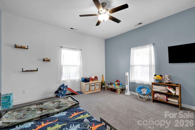 512 S 12th Street, Bessemer City, NC 28016