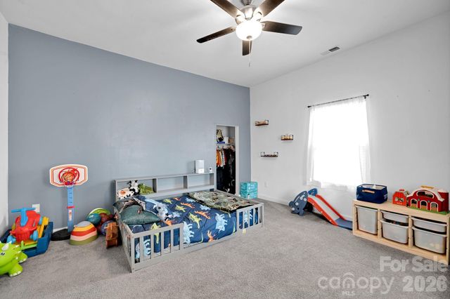 512 S 12th Street, Bessemer City, NC 28016