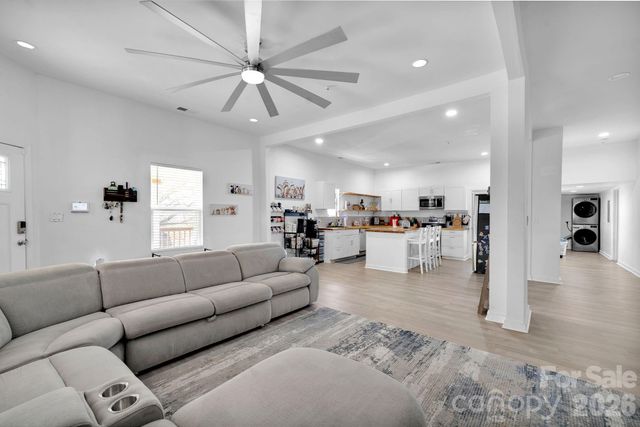 512 S 12th Street, Bessemer City, NC 28016