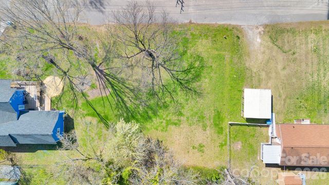 512 S 12th Street, Bessemer City, NC 28016