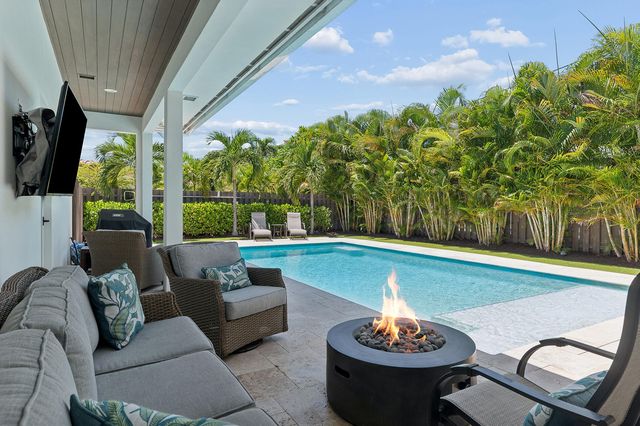 115 NE 16TH Court, Delray Beach, FL 33444