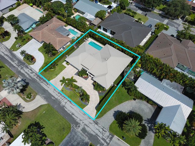 115 NE 16TH Court, Delray Beach, FL 33444