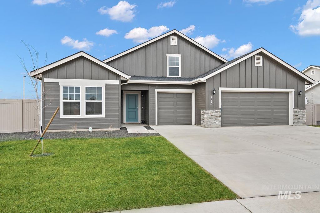 7735 E Meriwether Dr, Nampa, ID 83687