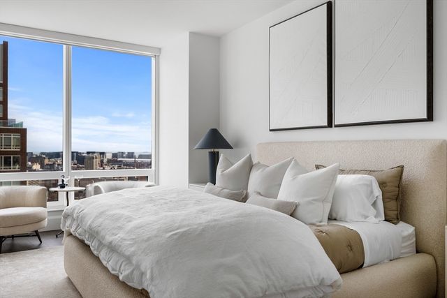 430 Stuart St 27D, Boston, MA 02116