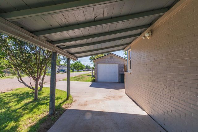 3101 S MONROE Street, Amarillo, TX 79109