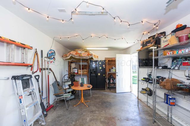 3101 S MONROE Street, Amarillo, TX 79109