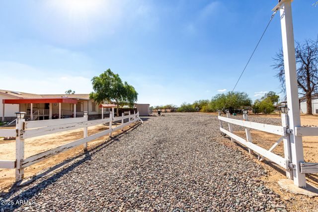 27208 N 204TH Place, Wittmann, AZ 85361