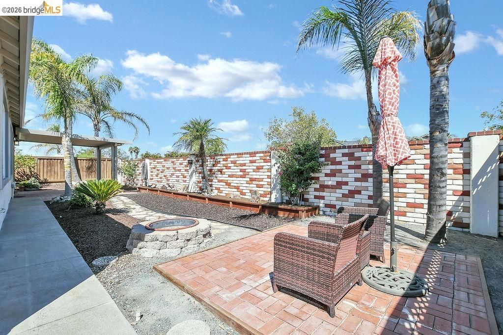 Image 32 of property listing at 4464 Cove Ln, Discovery Bay, CA 94505