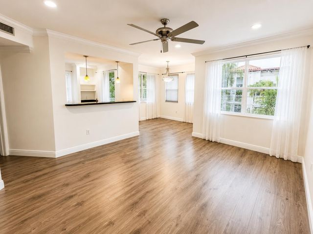 11023 Legacy Lane 301, Palm Beach Gardens, FL 33410