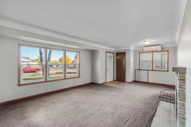 7544 Columbus Avenue, Richfield, MN 55423