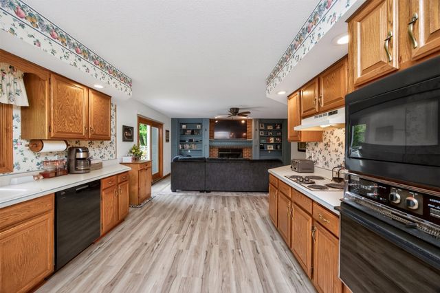 3102 SW Court Avenue, Ankeny, IA 50023