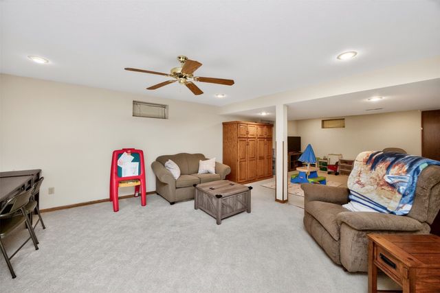 3102 SW Court Avenue, Ankeny, IA 50023